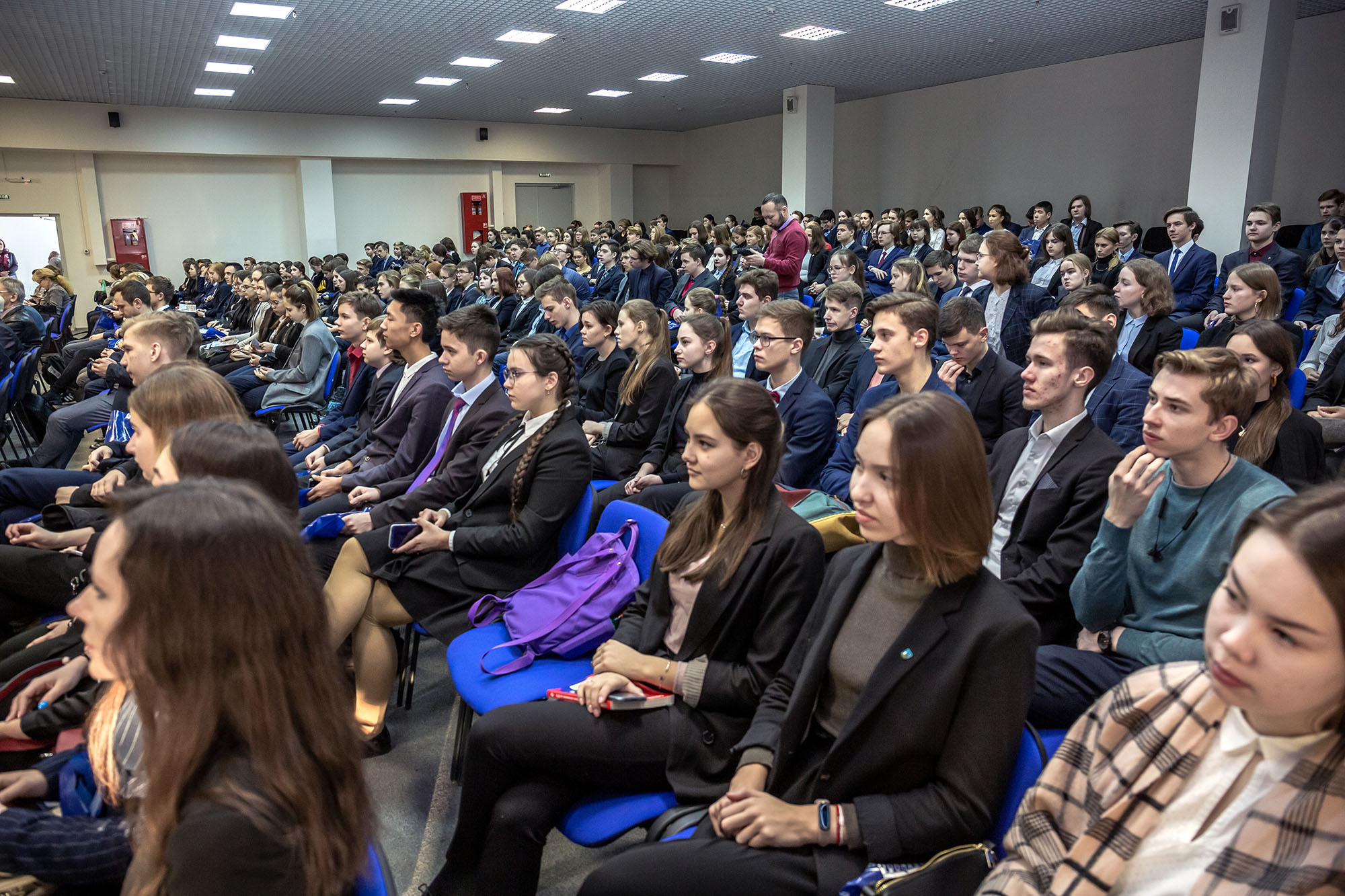 Ученые Иркутска рассказали старшеклассникам о достижениях и перспективе работы в иркутской науке