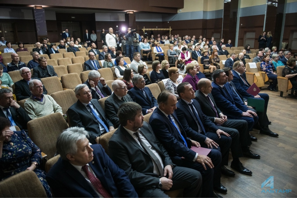 Фотоотчет с праздничного концерта посвященного 70-летию Иркутского научного центра СО РАН