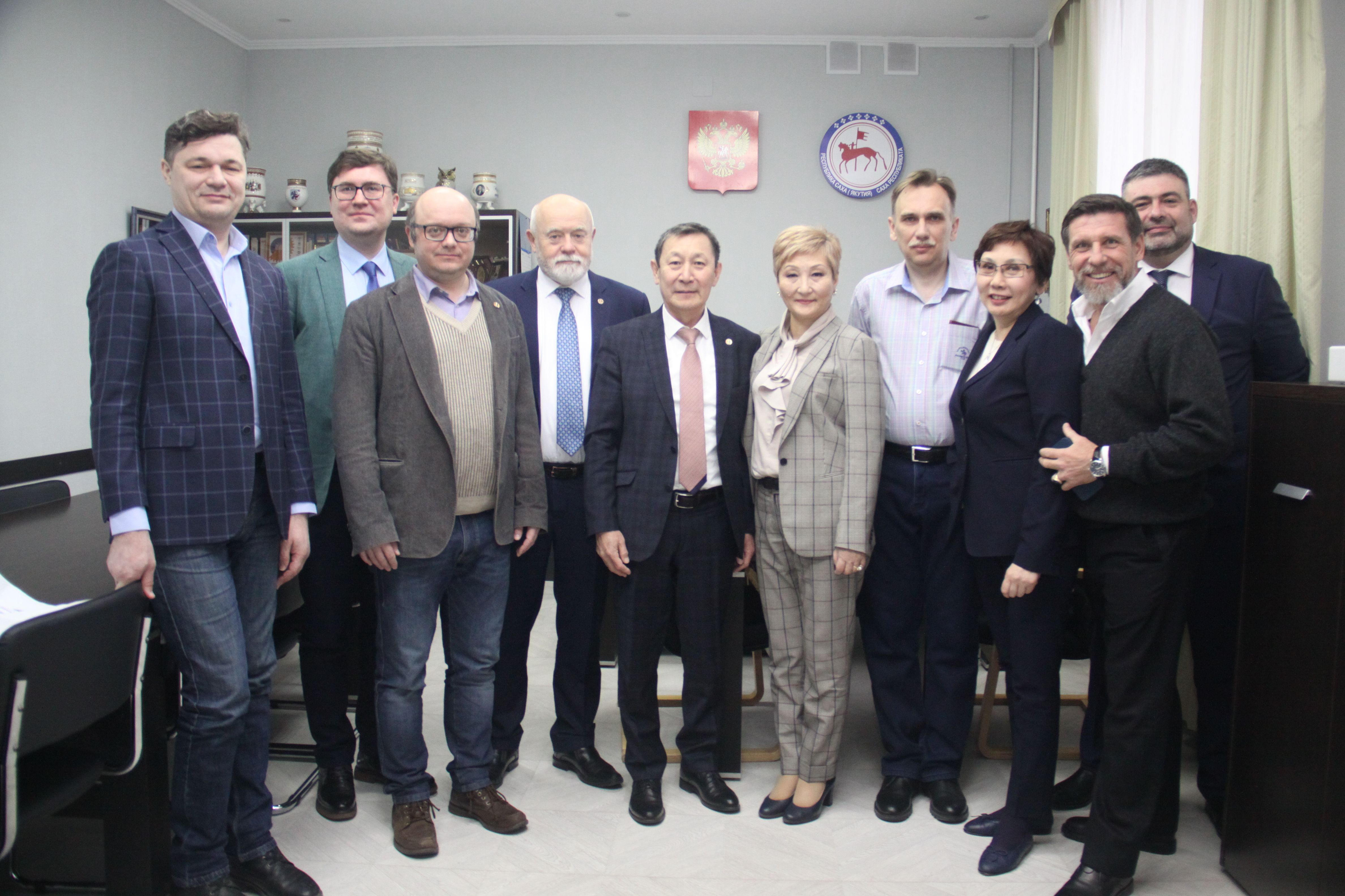 Участники II выездного научного заседание «Научно-технологическое обеспечение стратегического развития Арктической зоны Российской Федерации»
